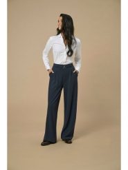 JDY Spodnie w kolorze granatowym rozmiar: XS/L32. Niebieskie spodnie materiałowe JDY, bez wzorów, z materiału, z podwyższonym stanem. Za 88.02 zł.