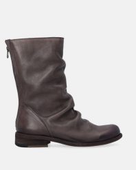 SZARE BOTKI Z MARSZCZONĄ CHOLEWKĄ M017LEGEOBB012. Szare botki Venezia, bez wzorów, ze skóry, bez obcasa, bez zapięcia. Za 569.00 zł.