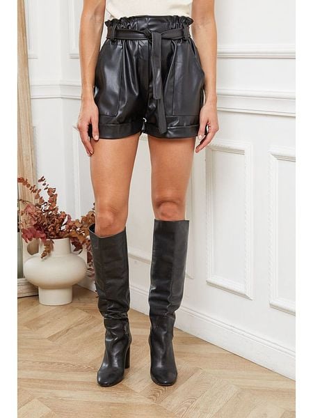 Joséfine Szorty "Jivre" w kolorze czarnym ze skóry syntetycznej rozmiar: L. Czarne szorty Joséfine, bez wzorów, ze skóry. Za 122.38 zł.