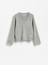 Sweter z raglanowym rękawem - szary. Szare swetry Reserved, l, bez wzorów, z dzianiny, bez ramiączek. Za 119.99 zł.