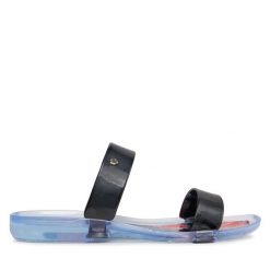 Klapki Ted Baker. Czarne klapki Ted Baker, bez wzorów, bez obcasa, bez zapięcia. Za 139.99 zł.