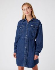 WRANGLER JUMBO MINI DRESS DAMSKA SUKIENKA JEANSOWA DARK INDIGO W9R46OX1E. Niebieskie sukienki Wrangler, xl, bez wzorów, z jeansu, bez kołnierzyka, bez ramiączek, mini. Za 159.99 zł.