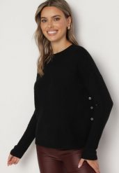 Czarny Sweter z Ozdobnymi Guzikami i Cyrkoniami Rerilina. Czarne swetry Born2be, uniwersalny, z aplikacjami, z jeansu, klasyczne, bez ramiączek. W wyprzedaży za 67.99 zł.