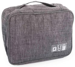 Organizer podróżny na kable Torba elektroniczna szara 25 x 20 cm. Szare torby podróżne Erima, bez wzorów. Za 133.99 zł.