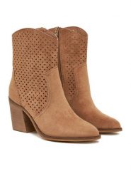 DeeZee Botki 220565-4 Brązowy. Brązowe botki DeeZee, bez wzorów, z materiału, bez obcasa, na słupku, bez zapięcia. Za 169.99 zł.