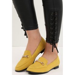 Żółte Mokasyny Timeless Chic. Mokasyny marki Born2be. Za 69.99 zł.