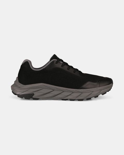 Niskie buty trekkingowe Kilpi Mounty. Zielone buty do biegania Kilpi, bez wzorów, z materiału, bez zapięcia, do biegania. Za 256.81 zł.