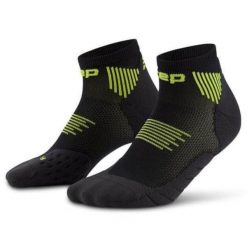 Damskie skarpety kompresyjne do biegania sportowe za kostkę Core Run CEP. Czarne skarpetki CEP, bez wzorów, z elastanu. Za 79.00 zł.