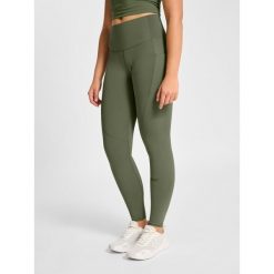 Damskie legginsy z wysokim stanem Hummel Hiit Intensity. Czarne legginsy Hummel, bez wzorów, sportowe. Za 337.50 zł.