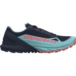 Damskie buty trailowe Dynafit Ultra 50. Niebieskie buty do biegania Dynafit, bez wzorów, z meshu, bez zapięcia, do biegania. Za 657.50 zł.