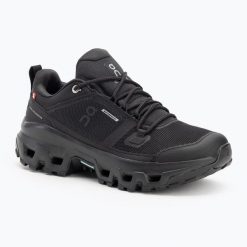 Buty damskie On Cloudrock Low Waterproof. Czarne buty trekkingowe On, bez wzorów, z materiału, bez zapięcia, trekkingowe. Za 801.45 zł.