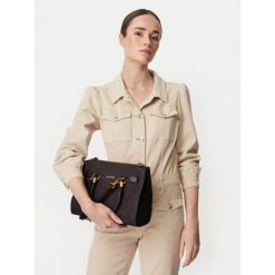 Torebka Liu Jo. Brązowe torebki klasyczne Liu Jo, bez wzorów, klasyczne, bez dodatków. Za 639.99 zł.