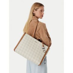 Torebka KARL LAGERFELD. Białe torebki klasyczne KARL LAGERFELD, bez wzorów, klasyczne, bez dodatków. Za 1,099.00 zł.