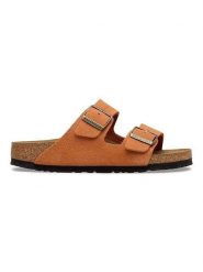 Birkenstock Skórzane klapki "Arizona" w kolorze pomarańczowym rozmiar: 39. Pomarańczowe klapki Birkenstock, bez wzorów, ze skóry, klasyczne, z otwartym noskiem, bez obcasa, bez zapięcia. Za 407.90 zł.