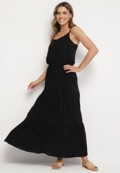 Czarna Wiskozowa Sukienka o Rozkloszowanym Kroju na Ramiączkach Flenore. Czarne sukienki Born2be, na co dzień, l, bez wzorów, z wiskozy, eleganckie, bez kołnierzyka, bez ramiączek, maxi, kopertowe. W wyprzedaży za 84.99 zł.