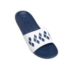 Klapki basenowe Arena Urban Diamonds. Białe klapki Arena, bez wzorów, sportowe, bez obcasa, bez zapięcia. Za 84.99 zł.