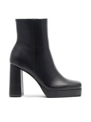 DeeZee Botki ROXANE H7617-1 Czarny. Czarne botki DeeZee, bez wzorów, z syntetyku, bez obcasa, na słupku, bez zapięcia. Za 143.99 zł.