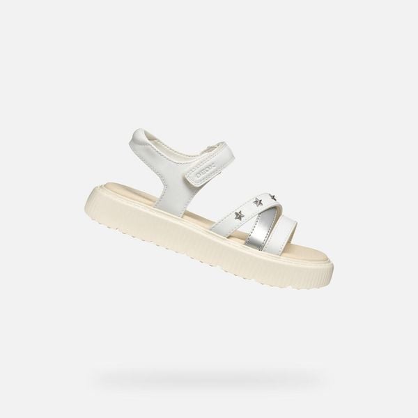 Sandały GEOX J SANDAL KODETTE GIR Biały. Białe sandały Geox, bez wzorów, z syntetyku, bez obcasa, bez zapięcia. Za 280.99 zł.