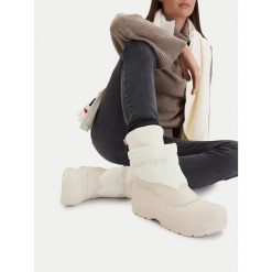Śniegowce Hunter. Brązowe śniegowce Hunter, bez wzorów, bez zapięcia. Za 319.99 zł.