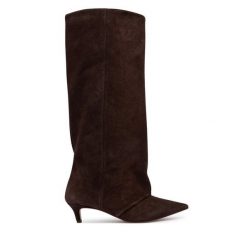 Kozaki Steve Madden. Brązowe kozaki Steve Madden, bez wzorów, bez obcasa, na płaskiej podeszwie, bez zapięcia. Za 1,159.00 zł.