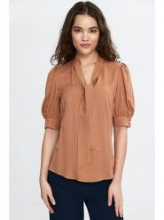 Nife Bluzka w kolorze jasnobrązowym rozmiar: 42. Brązowe bluzki Nife, bez wzorów, z wiskozy, bez kołnierzyka, bez ramiączek. Za 150.45 zł.