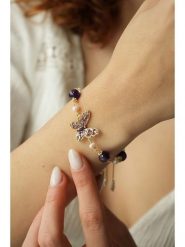 Pierres delicates Pozłacana bransoletka z ametystami i cyrkoniami rozmiar: onesize. Różowe bransoletki Pierres delicates, z ametystem, pozłacane. Za 96.14 zł.