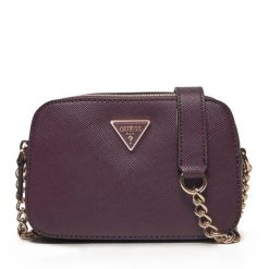 Torebka Guess. Fioletowe kopertówki Guess, z aplikacjami, wizytowe, bez dodatków. Za 269.99 zł.