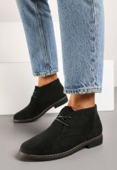 Czarne Sznurowane Botki z Imitacji Zamszu o Niskiej Cholewce Toriona. Czarne botki Born2be, bez wzorów, z jeansu, eleganckie, przed kostkę, bez obcasa, na obcasie, bez zapięcia. W wyprzedaży za 97.49 zł.