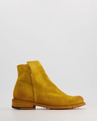 ZAMSZOWE BOTKI D433 MARV TOPAZI. Botki Venezia, bez wzorów, ze skóry, bez obcasa, bez zapięcia. Za 559.00 zł.