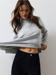 Sweter oversize z długim rękawem - szary. Szare swetry Sinsay, l, bez wzorów, bez ramiączek. Za 49.99 zł.