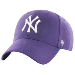 Czapka z daszkiem dla dorosłych MLB New York Yankees MVP Cap. Fioletowe czapki z daszkiem 47 Brand, bez wzorów, z materiału, sportowe. Za 109.99 zł.