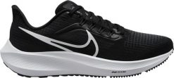 Buty do biegania damskie Nike Air Zoom Pegasus 39. Czarne buty do biegania Nike, bez wzorów, z materiału, bez zapięcia, do biegania. Za 486.00 zł.