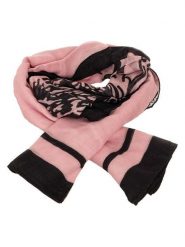 Juicy Couture Szal w kolorze jasnoróżowym - 140 x 140 cm rozmiar: onesize. Różowe szaliki i kominy Juicy Couture, bez wzorów, z materiału. Za 130.99 zł.