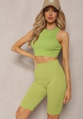 Jasnozielone Prążkowane Szorty Kolarki High Waist Olevitta. Zielone szorty Renee, bez wzorów, prążkowane. W wyprzedaży za 35.99 zł.