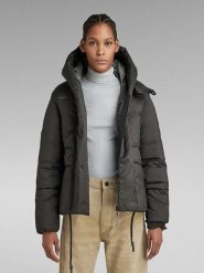 G-Star Kurtka pikowana w kolorze czarnym rozmiar: M. Czarne kurtki G-Star, m, bez wzorów, z materiału, retro, bez kaptura. Za 427.95 zł.