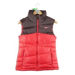 Second life - Kurtka puchowa w kolorze różowym dla kobiet - Stan bardzo dobry. Czerwone kurtki Nike, bez wzorów, z puchu, bez kaptura. Za 169.16 zł.