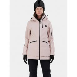Kurtka Narciarska Damska Fundango Nashua Allmountain. Czerwone kurtki narciarskie FUNDANGO, na zimę, l, bez wzorów, bez kaptura, narciarskie. W wyprzedaży za 599.00 zł.