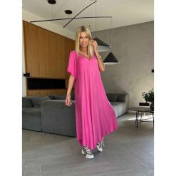 Sukienka Exotic Blush. Różowe sukienki ClothStore, bez wzorów, z wiskozy, bez kołnierzyka, bez ramiączek. W wyprzedaży za 97.30 zł.