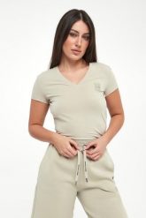 T-shirt damski z logo ARMANI EXCHANGE. T-shirty Armani Exchange, s, bez wzorów, bez kołnierzyka, bez ramiączek. Za 239.00 zł.