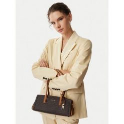 Torebka MICHAEL Michael Kors. Brązowe torebki klasyczne MICHAEL Michael Kors, bez wzorów, klasyczne, bez dodatków. Za 1,239.00 zł.