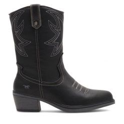 Kowbojki Mustang. Czarne botki Mustang, bez wzorów, bez obcasa, na słupku, bez zapięcia. Za 399.99 zł.