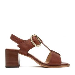 Sandały Beverly Hills Polo Club. Brązowe sandały Beverly Hills Polo Club, bez wzorów, bez obcasa, na słupku, bez zapięcia. Za 369.99 zł.