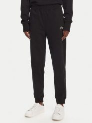 BOSS Spodnie dresowe 50540278 Czarny Regular Fit. Czarne spodnie dresowe Boss, bez wzorów, z dresówki. Za 339.99 zł.