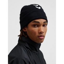 Kapelusz Hummel Pro. Czarne kapelusze Hummel, bez wzorów, eleganckie. Za 137.50 zł.