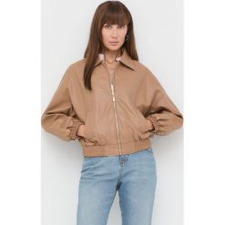 Twinset kurtka damska kolor beżowy przejściowa oversize. Brązowe kurtki Twinset, l, bez wzorów, bez kaptura. Za 809.99 zł.