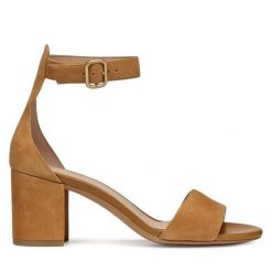 Sandały Geox. Brązowe sandały Geox, bez wzorów, bez obcasa, na słupku, bez zapięcia. Za 389.99 zł.