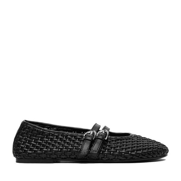 Baleriny JENNY. Czarne baleriny Jenny, bez wzorów, bez obcasa, bez zapięcia. Za 139.99 zł.