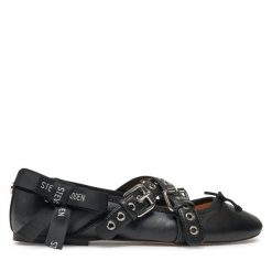 Baleriny Steve Madden. Czarne baleriny Steve Madden, bez wzorów, bez obcasa, bez zapięcia. Za 349.99 zł.