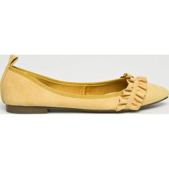 Corina - Baleriny. Szare baleriny Corina, z materiału. W wyprzedaży za 79.90 zł.