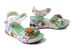 LAURA VITA 0006871 Barry 36 vert, sandały damskie. Zielone sandały LAURA VITA, bez wzorów, ze skóry, bez obcasa, na koturnie, bez zapięcia. Za 374.90 zł.